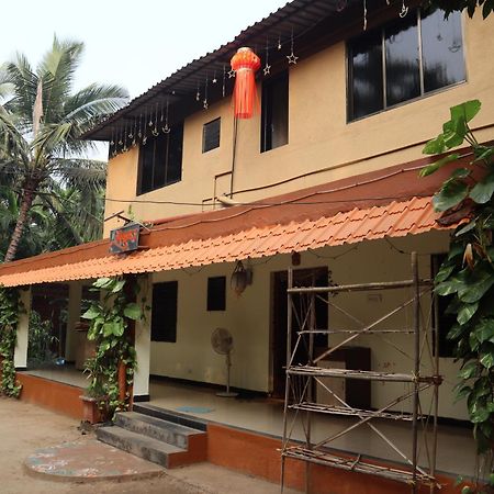 Gokul Cottage & Villa Revadanda エクステリア 写真